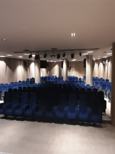 ufser-hava-is-konferans-salonu